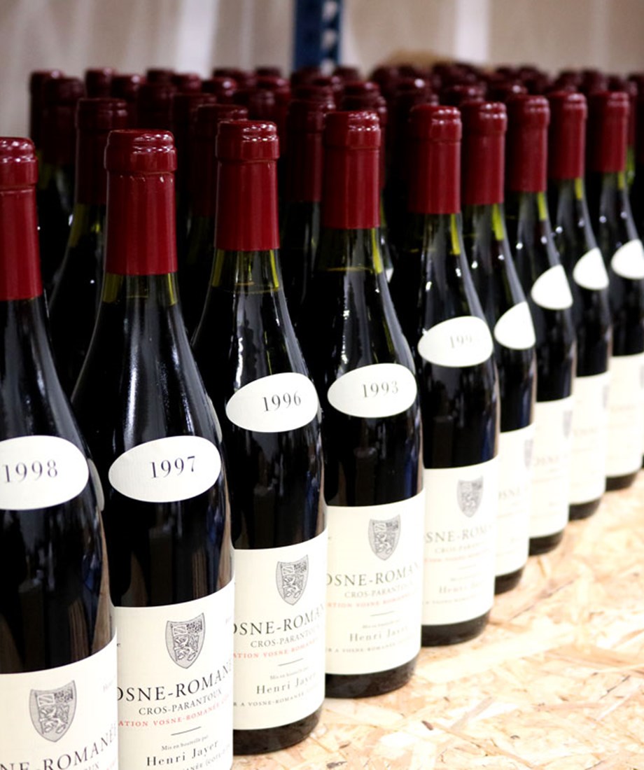 Flaskor med Henri Jayers namn är eftertraktade över hela världen och nästan omöjliga att hitta.